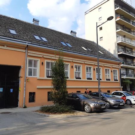 Arhiv Boutique House Hotel Novi Sad Exterior foto